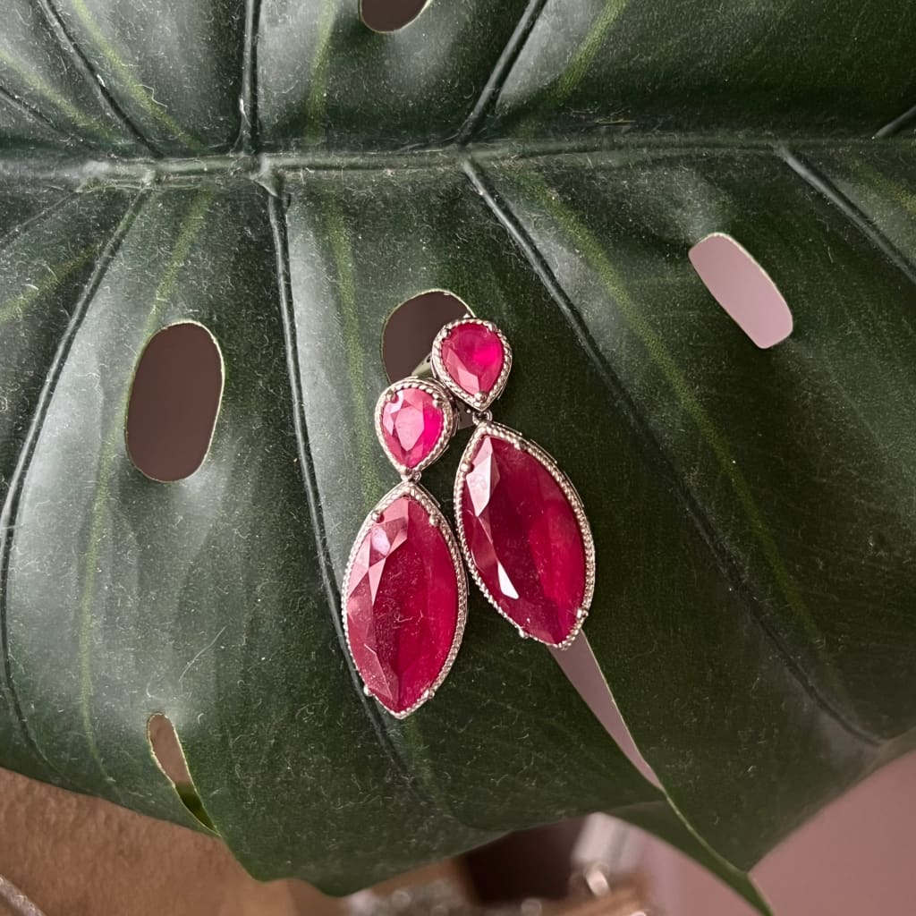 Alora Earrings - Red