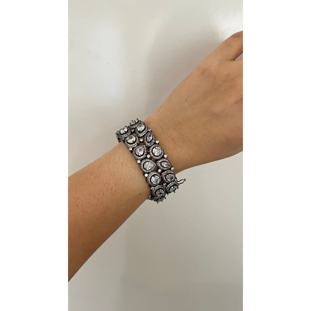 Naomi Bracelet - Black