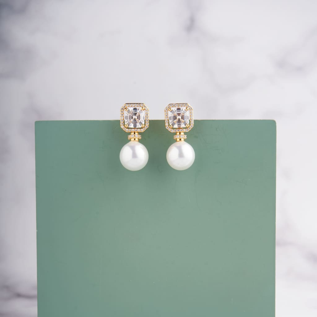 Asscher Pearl Earrings - Gold