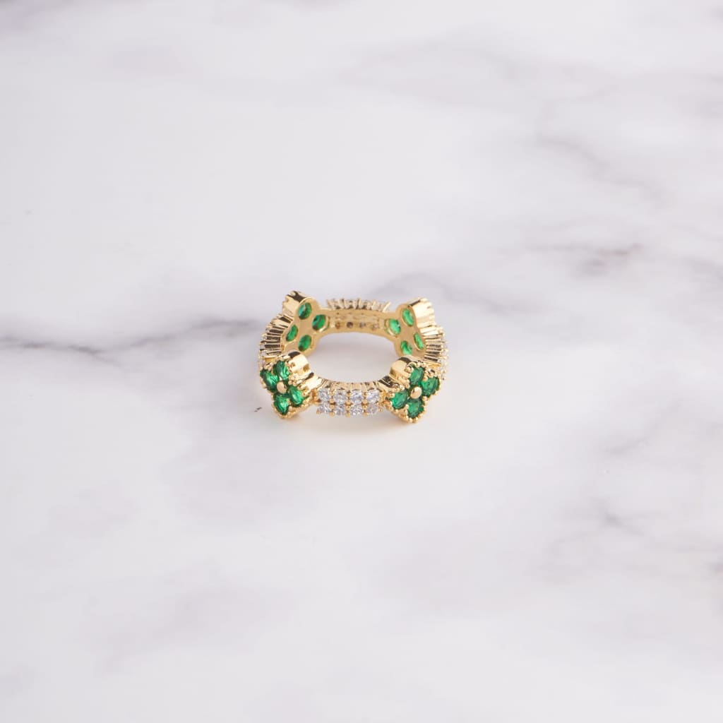 Clover Eternity Ring