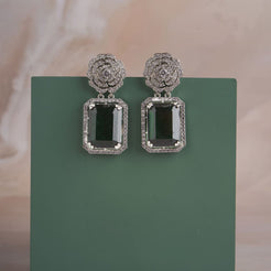 Corsage Earrings - Green