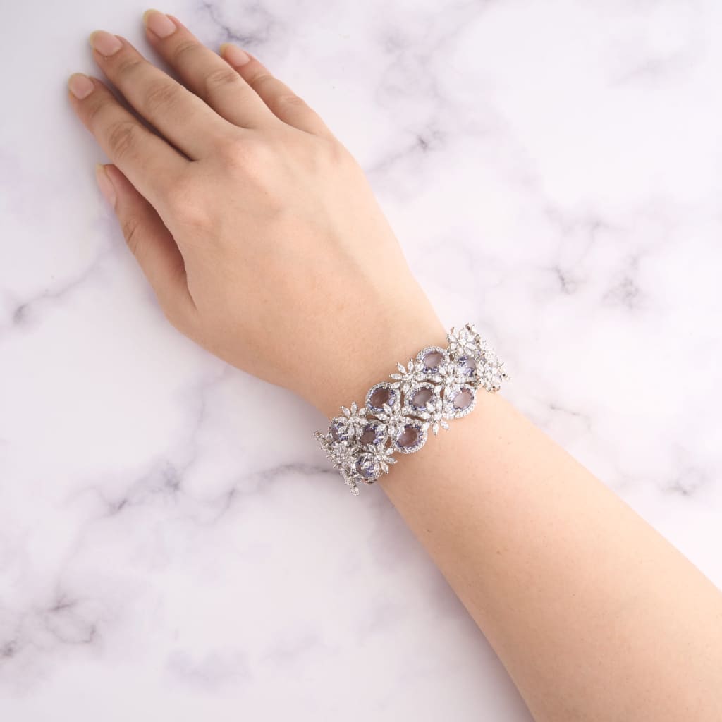 Luxe Bloom Bracelet