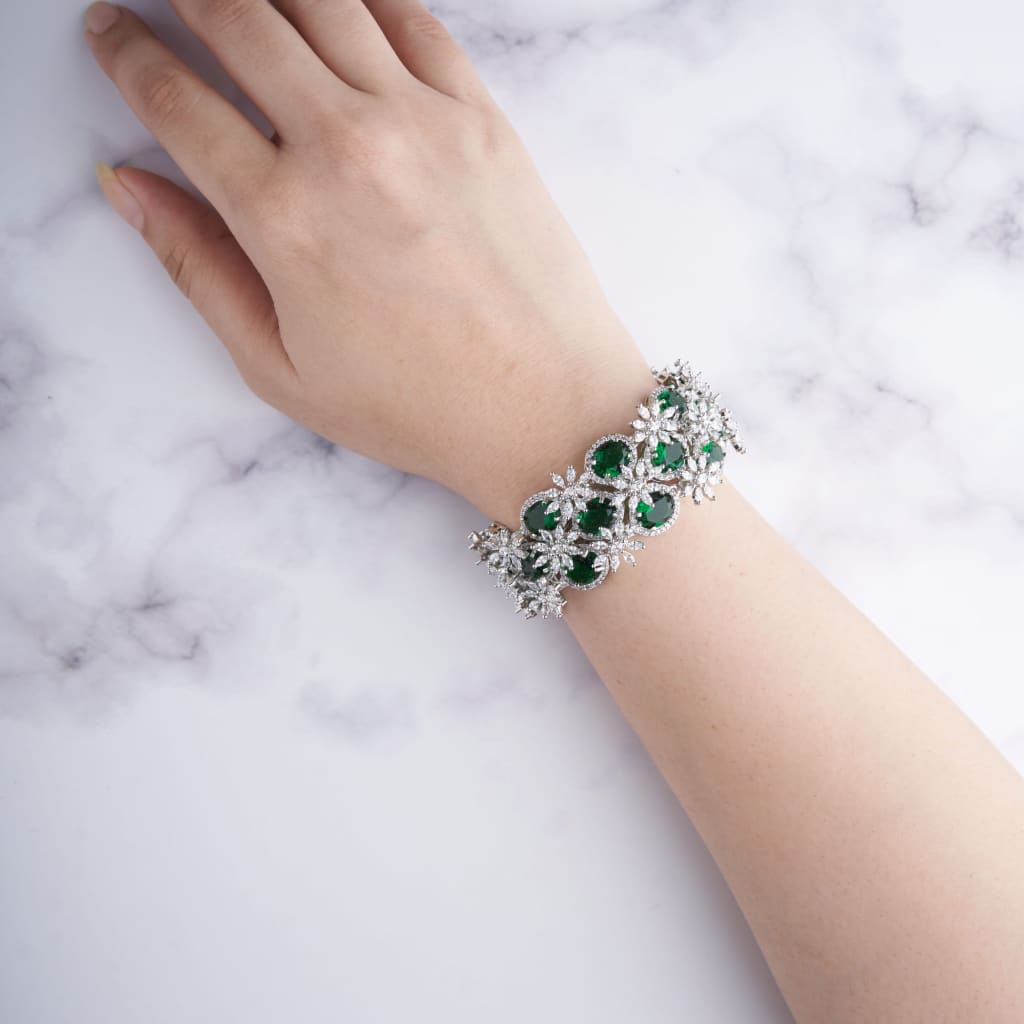 Luxe Bloom Bracelet