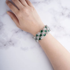 Luxe Bloom Bracelet