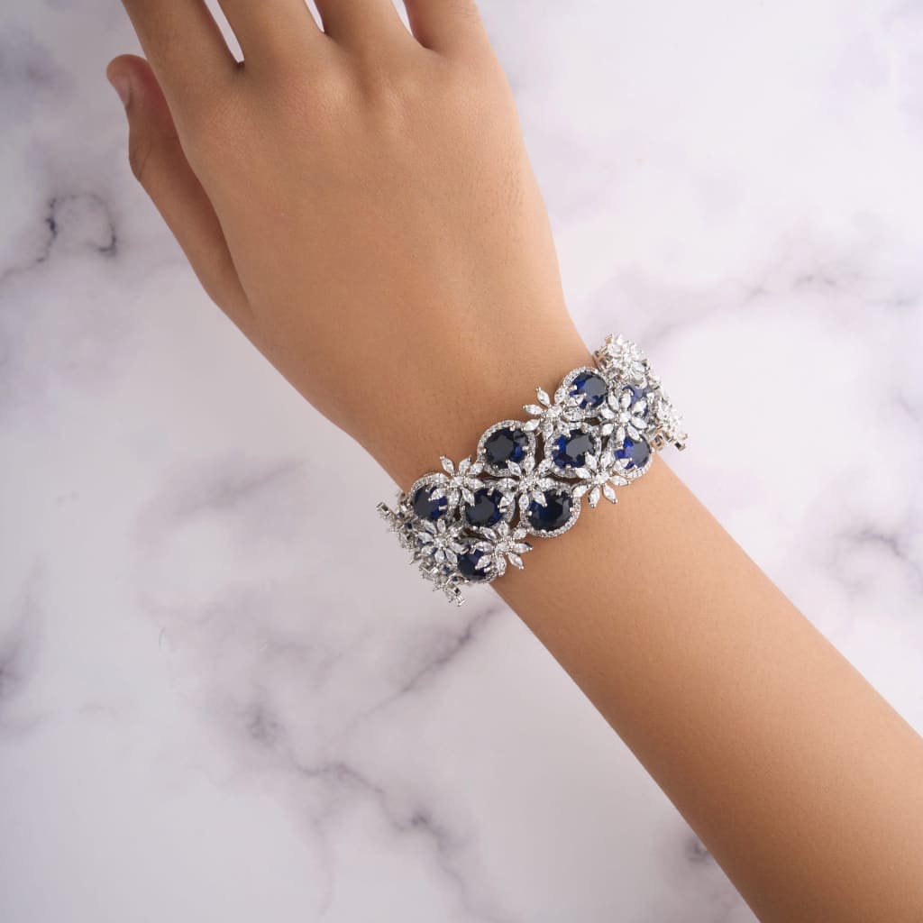 Luxe Bloom Bracelet