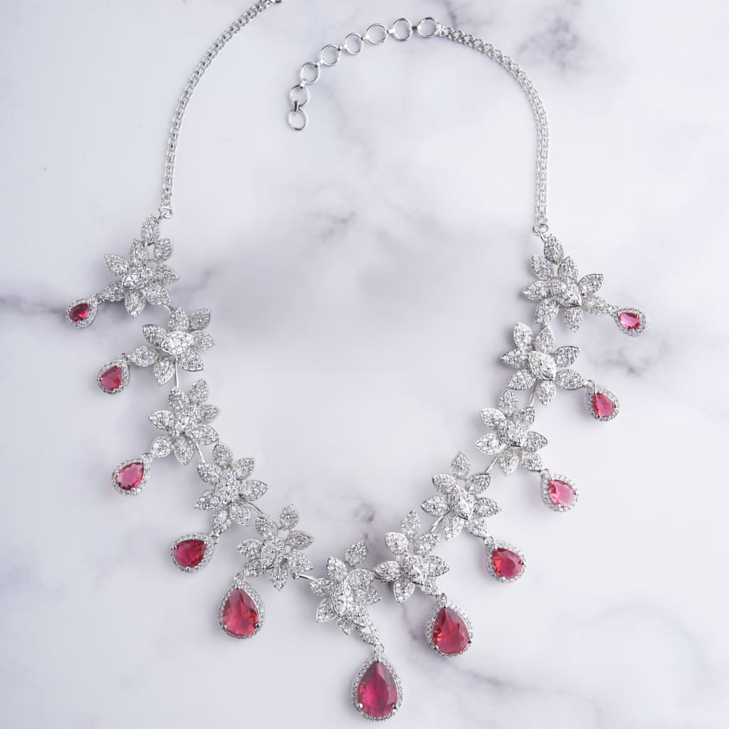 Noa Necklace - Red