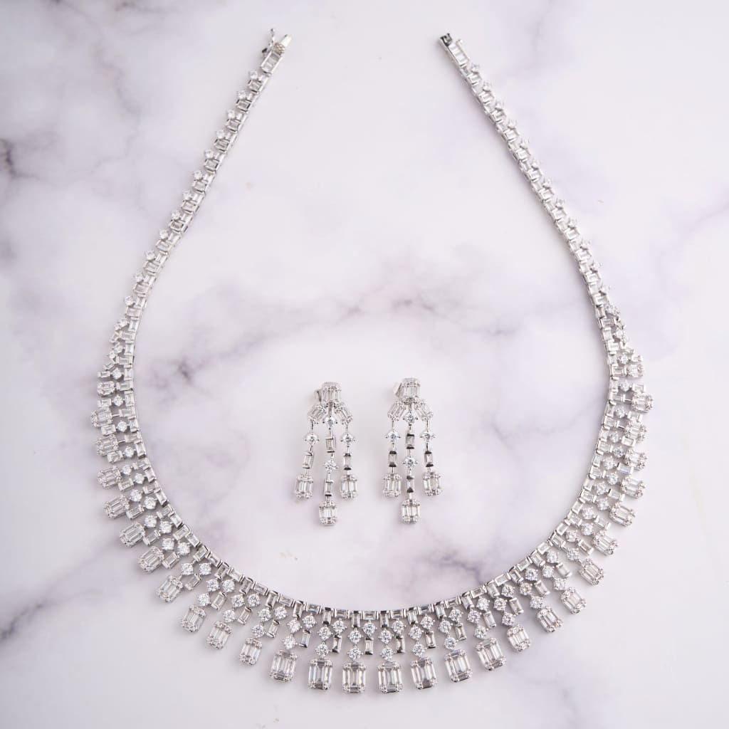 Presley Necklace Set