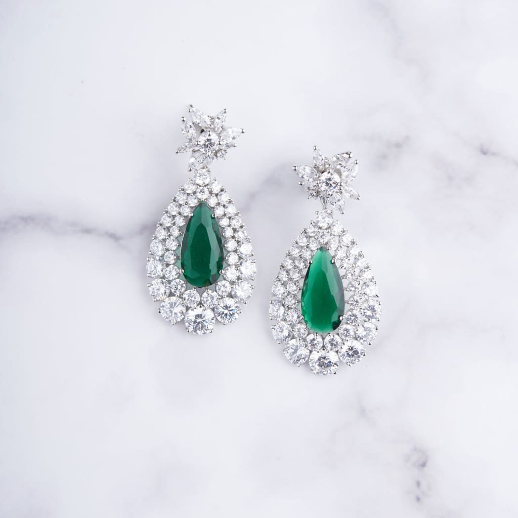 Saisha Earrings - Green