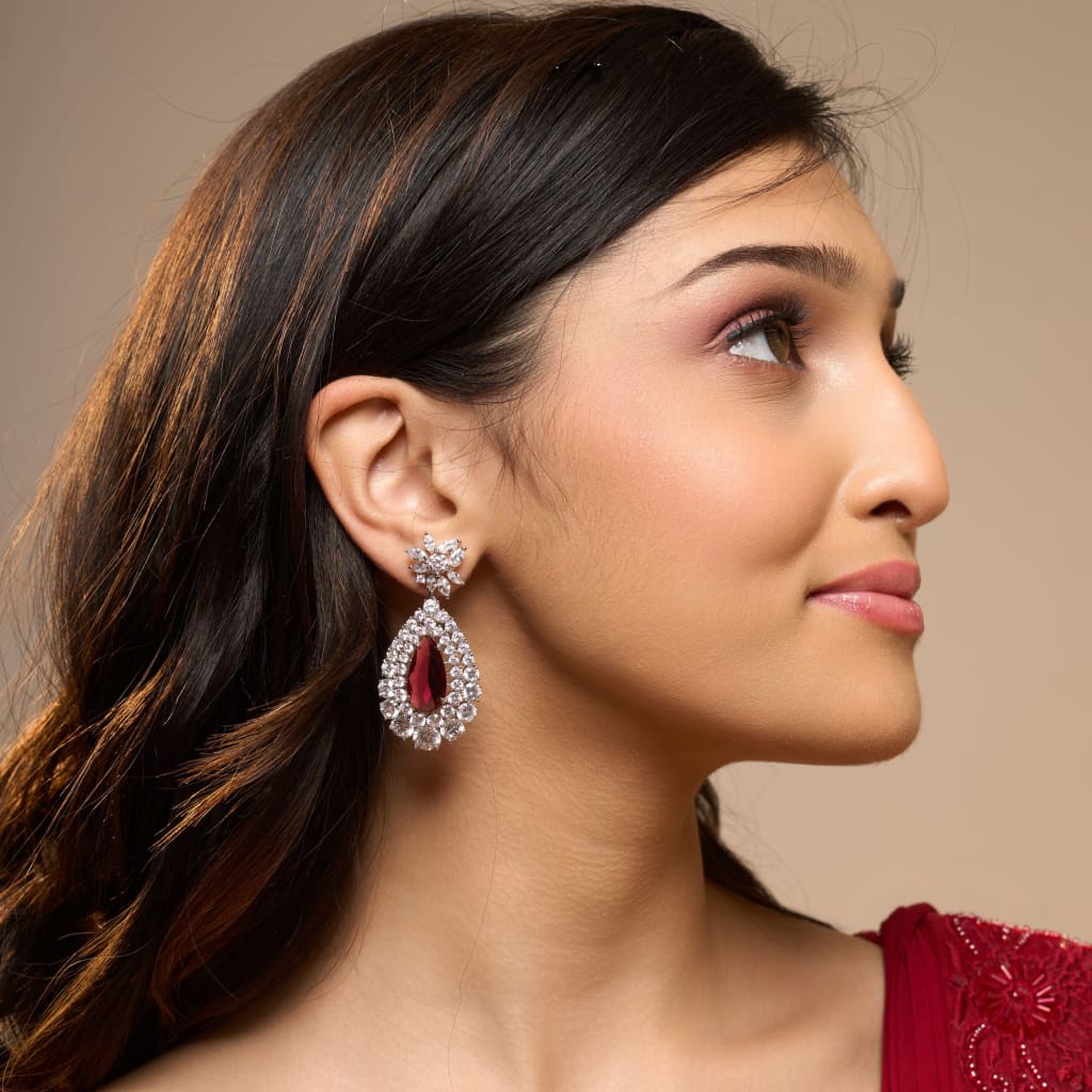 Saisha Earrings - Red