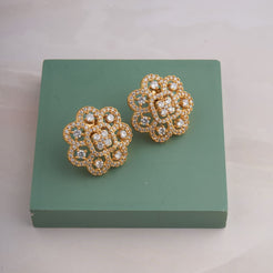 Shaan Earrings - Gold