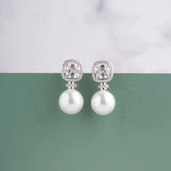 Square Pearl Earrings - Silver