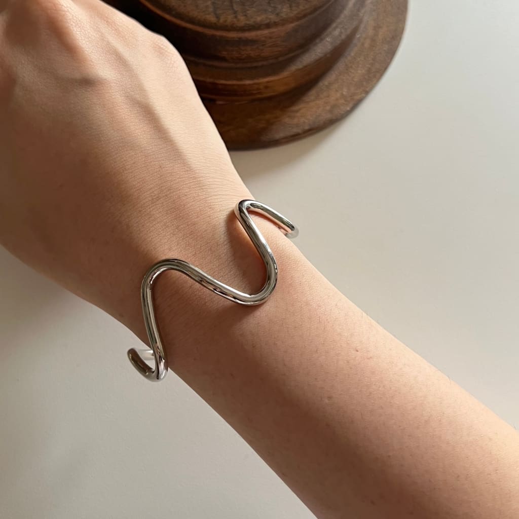 Wave Cuff