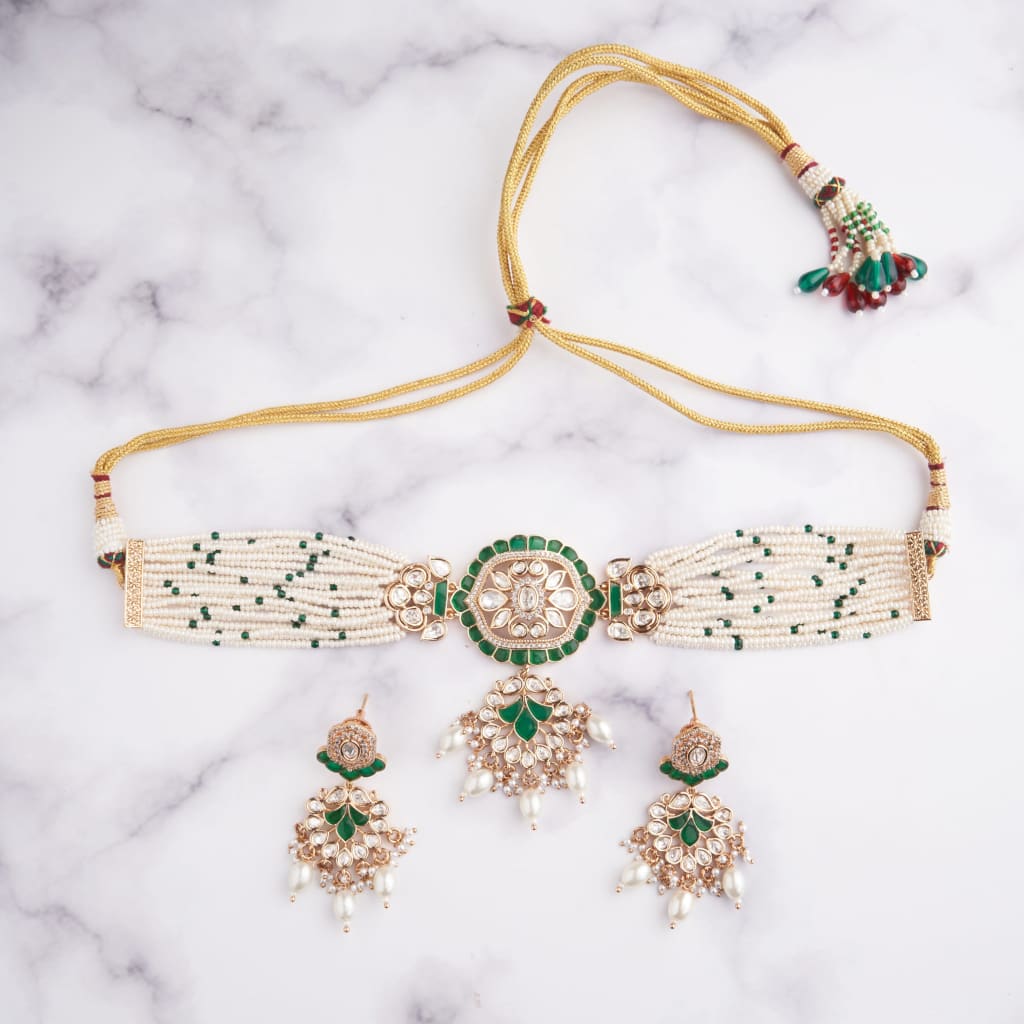 Zinnat Necklace Set