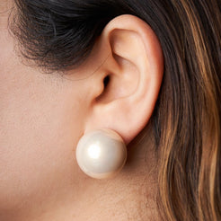 25MM Dome Pearl Earrings - Cream