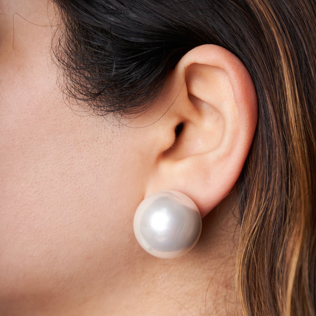 25MM Dome Pearl Earrings