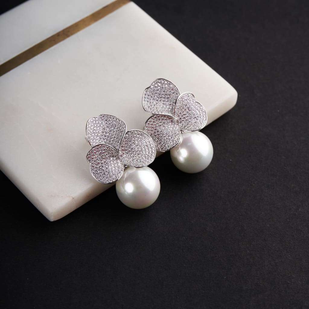 Fleurette Earrings - White