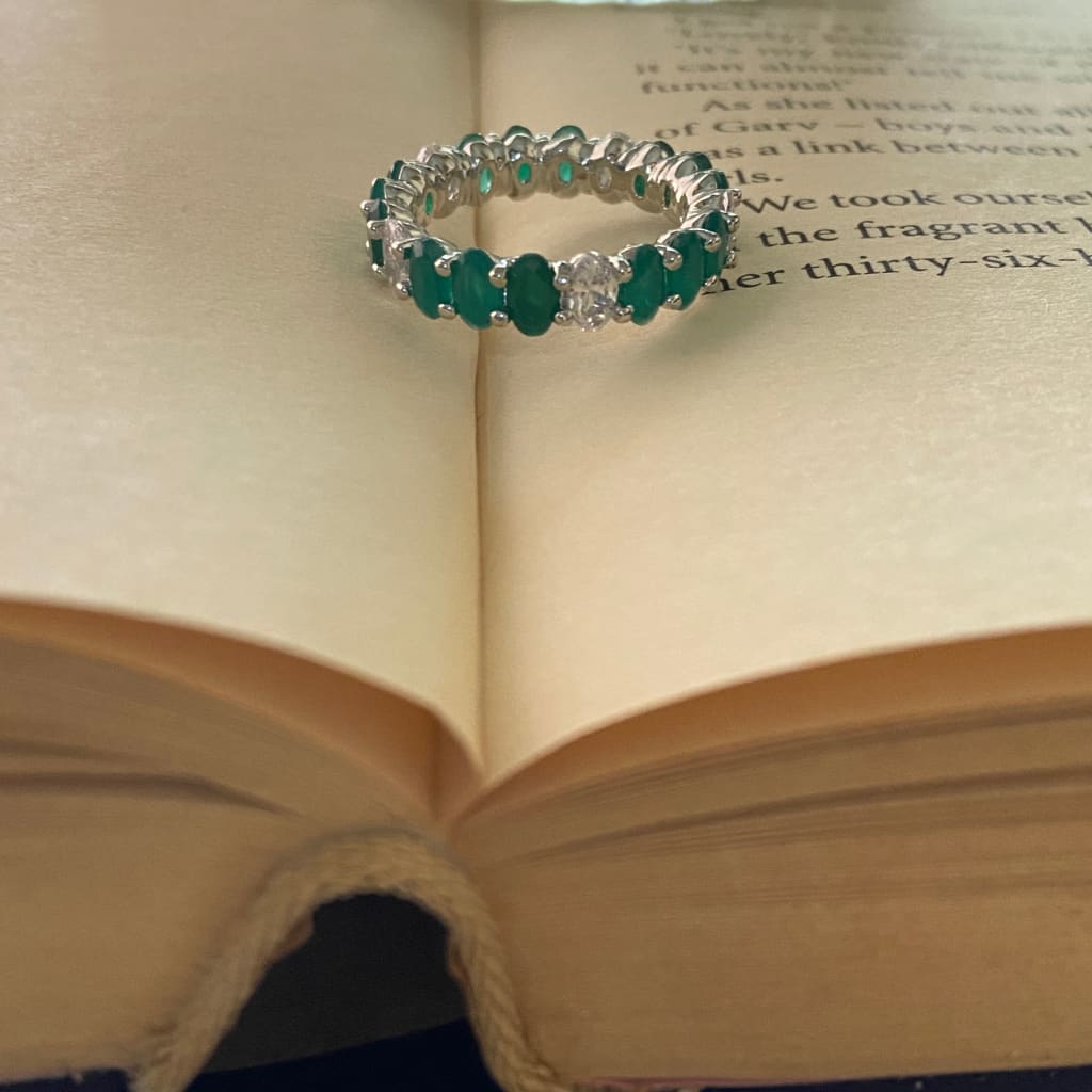 Ovalis Eternity Ring - Green / US 6