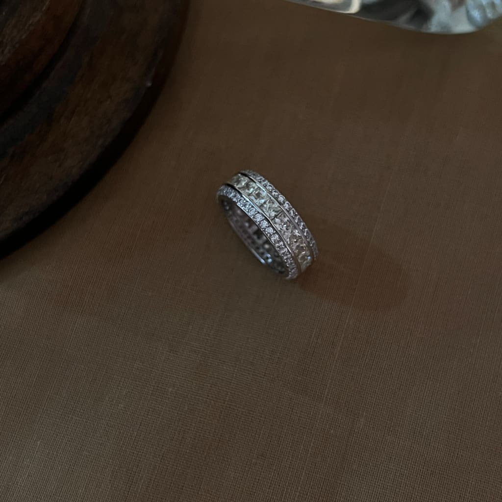 Saira Eternity Ring - Topaz